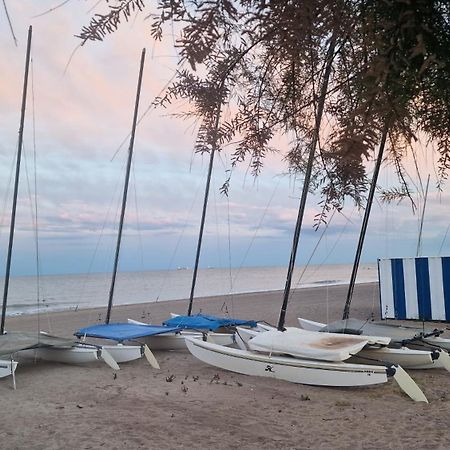 Incredible Seafront With Sunrise And Sunset Views Apartment Benicassim Exterior photo